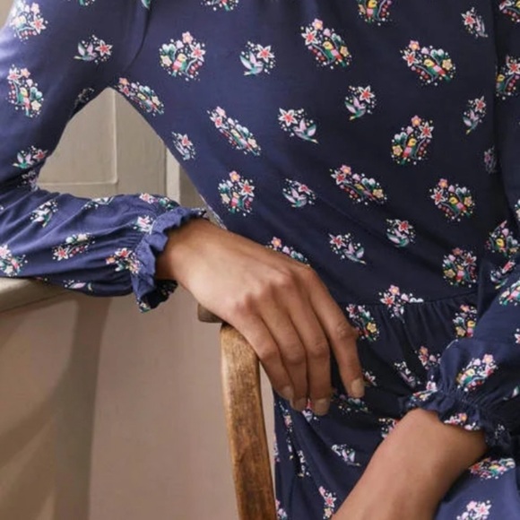 NWT 8L Boden Clara jersey dress in navy, pretty bird print - Picture 3 of 12